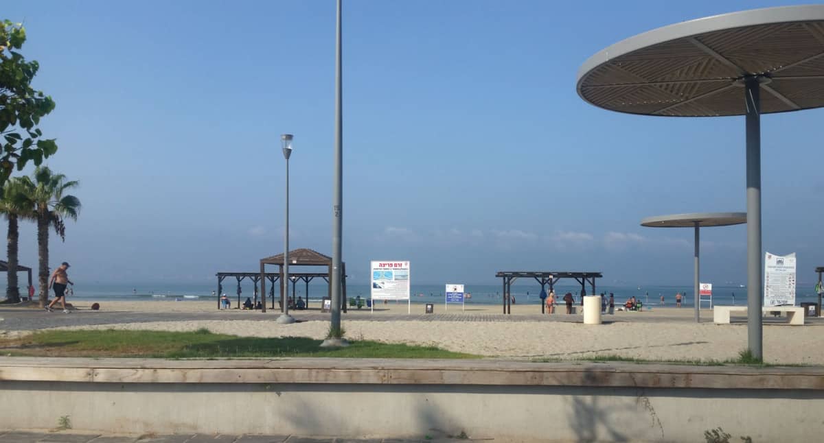 Akko beach