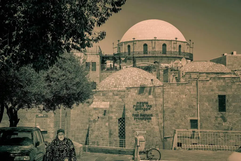 Four Sephardi Synagogues