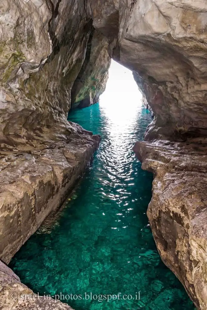 Rosh HaNikra Grottoes