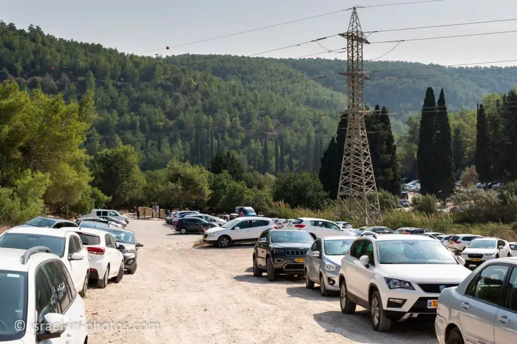 Haruvim Parking at Nahal HaShofet