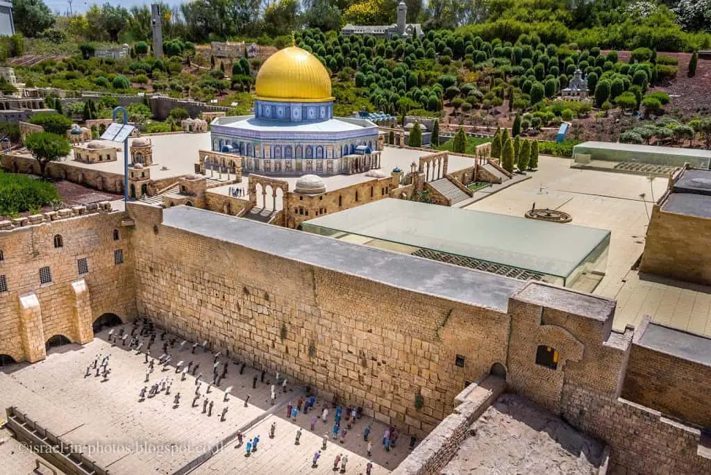 דגמי הכותל והר הבית במיני ישראל