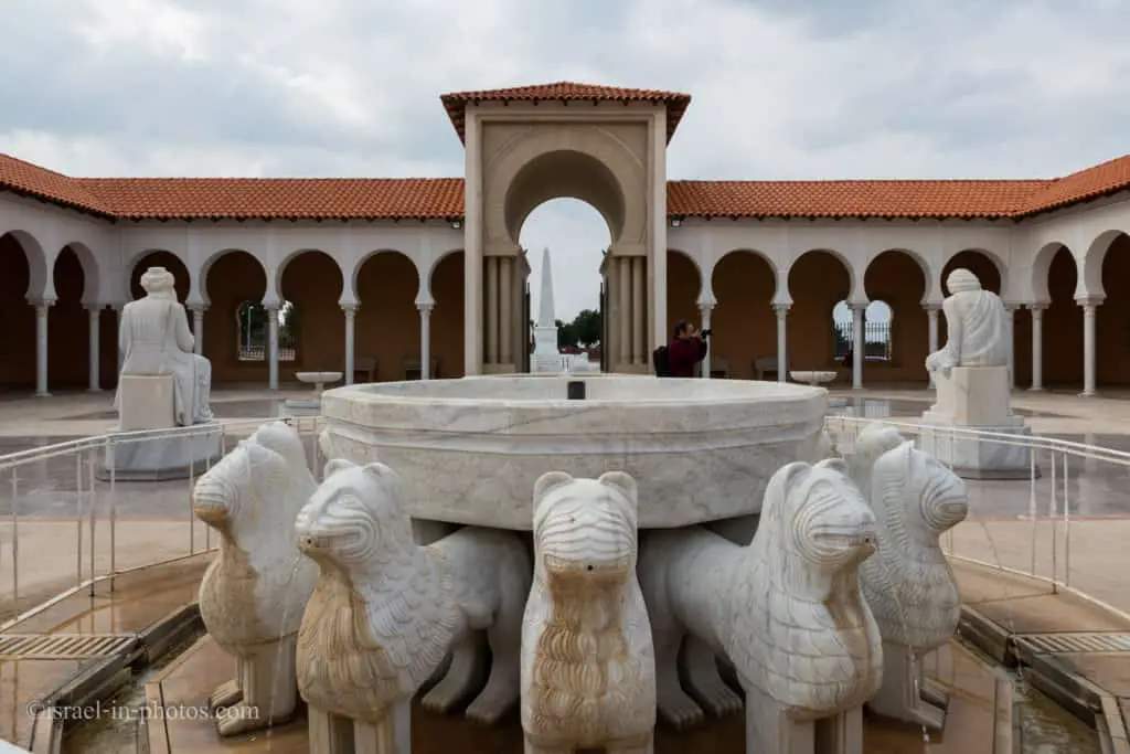 The fountain of the twelve lions at the entrance to the museum