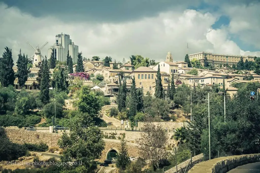 Mishkenot Sha'ananim neighborhood