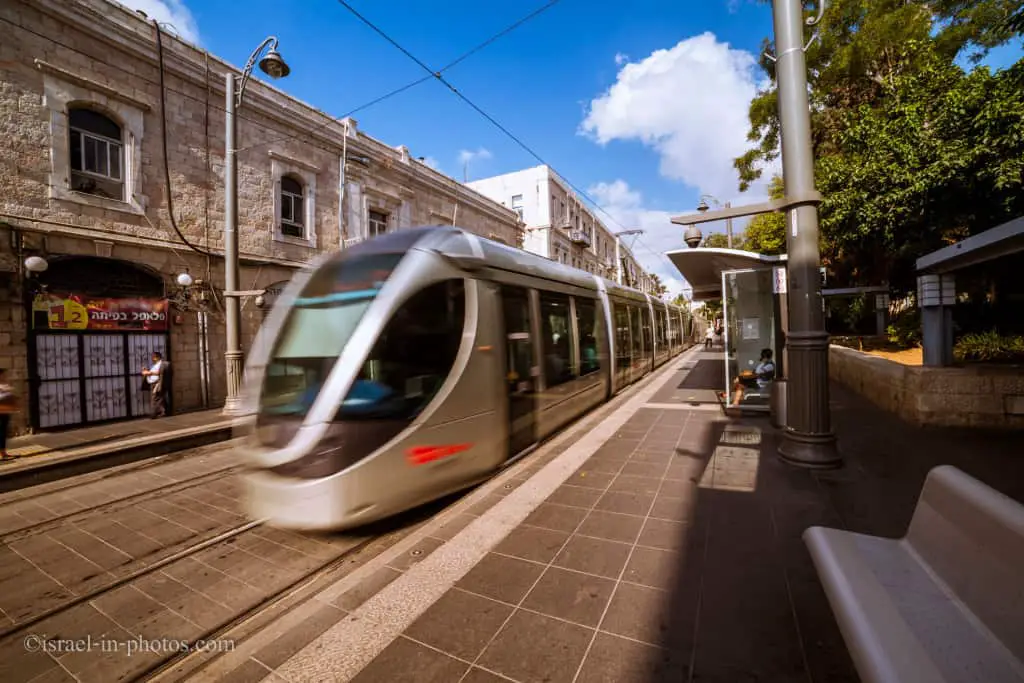 Jerusalem light train