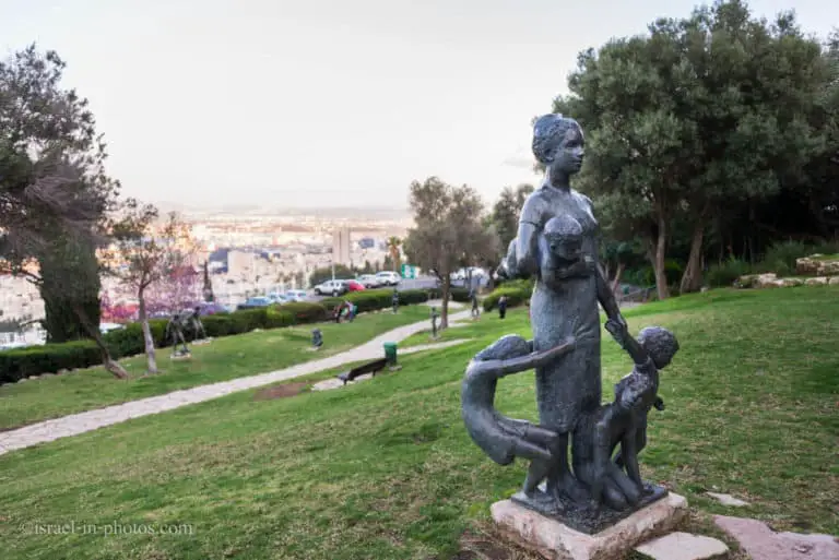 Ursula Malbin`s Sculpture Garden, Haifa Visitors Guide