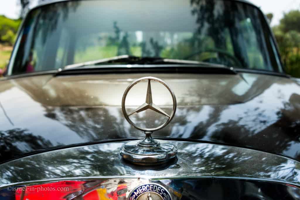 Mercedes