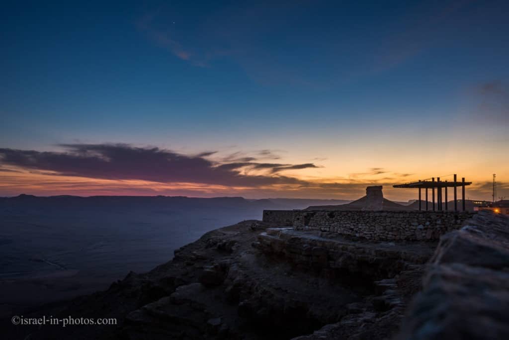 Hiking in Mitzpe Ramon