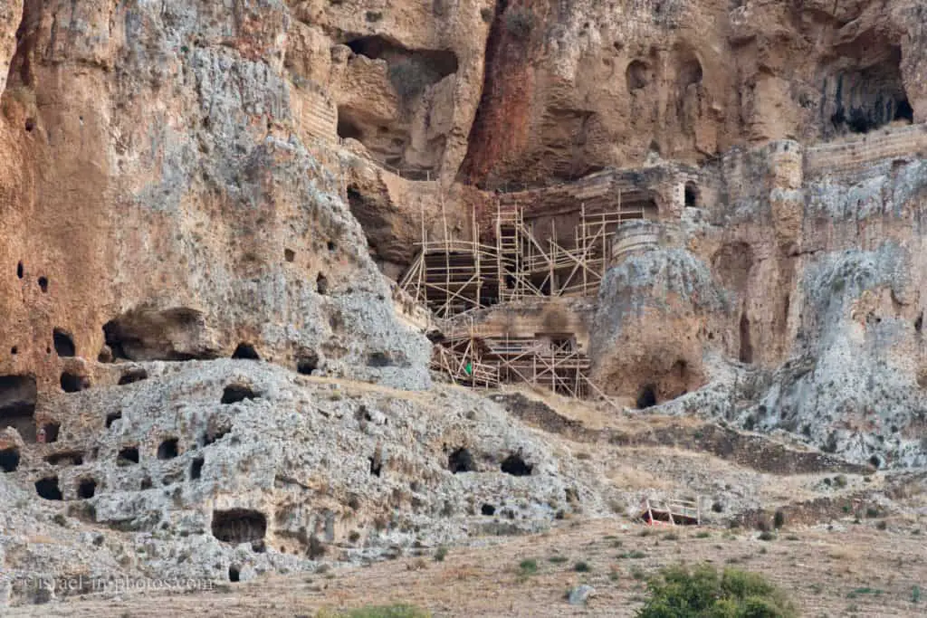 Arbel Fortress and Caves