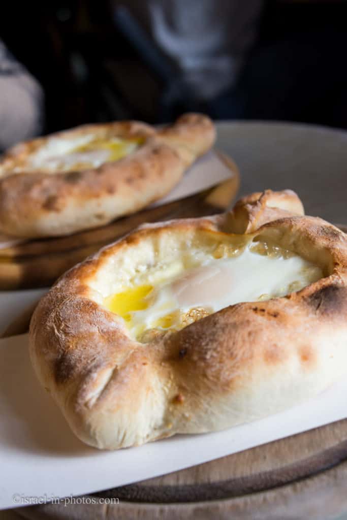 Khachapuri