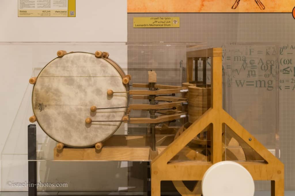 Leonardo's Mechanical Drum