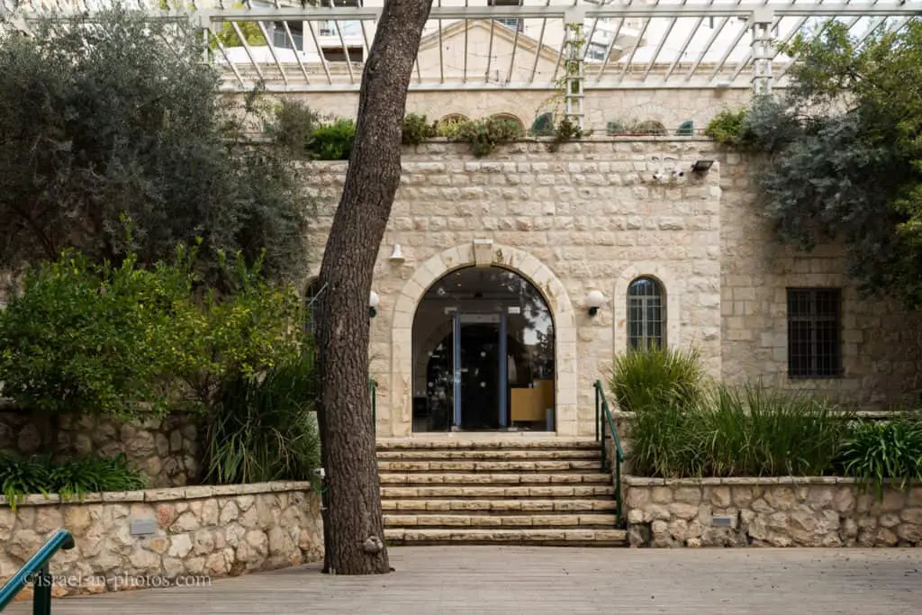 בית אנה טיכו