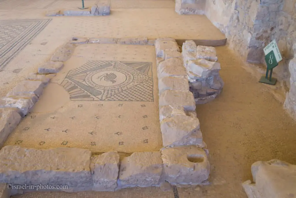 Мозаики в Эйн Геди древней синагоги
