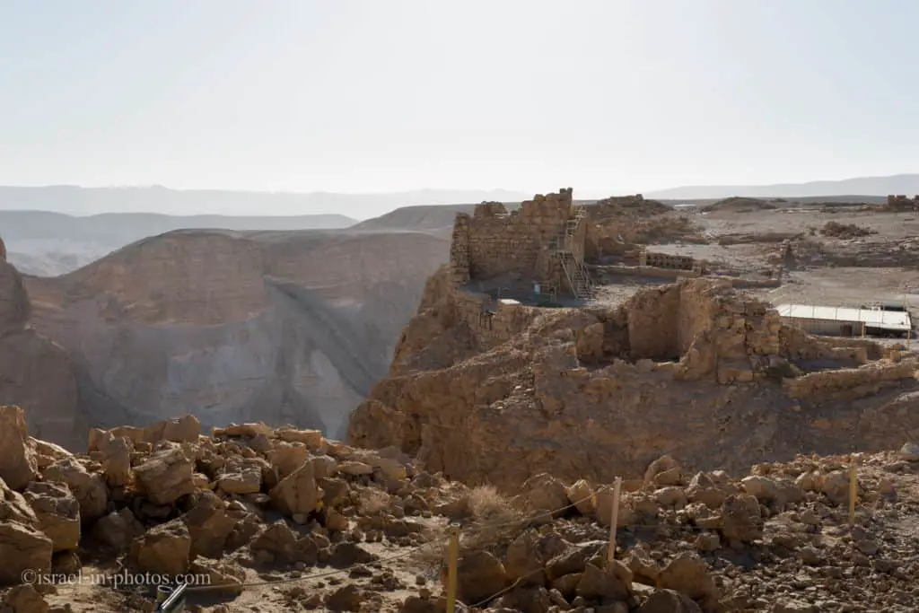 Rebels' dwellings (#31)