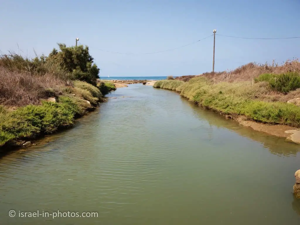 Beit HaEmek River