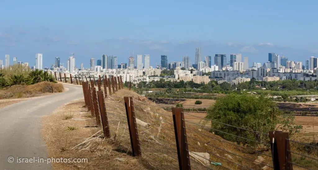 ליד תצפית צפונית, פארק אריאל שרון