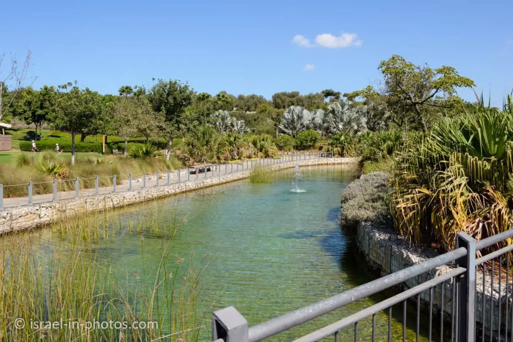 Ecological Lake, Ariel Sharon Park