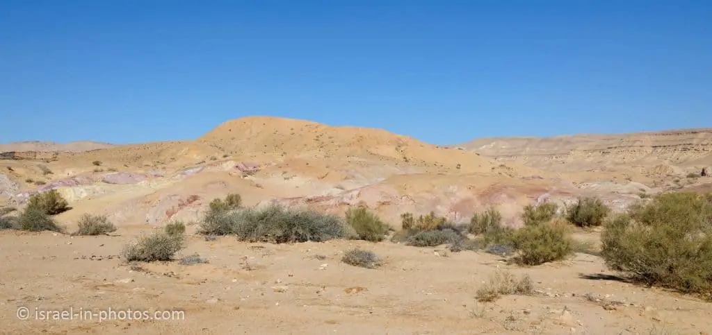 Цветные пески в Большом кратере