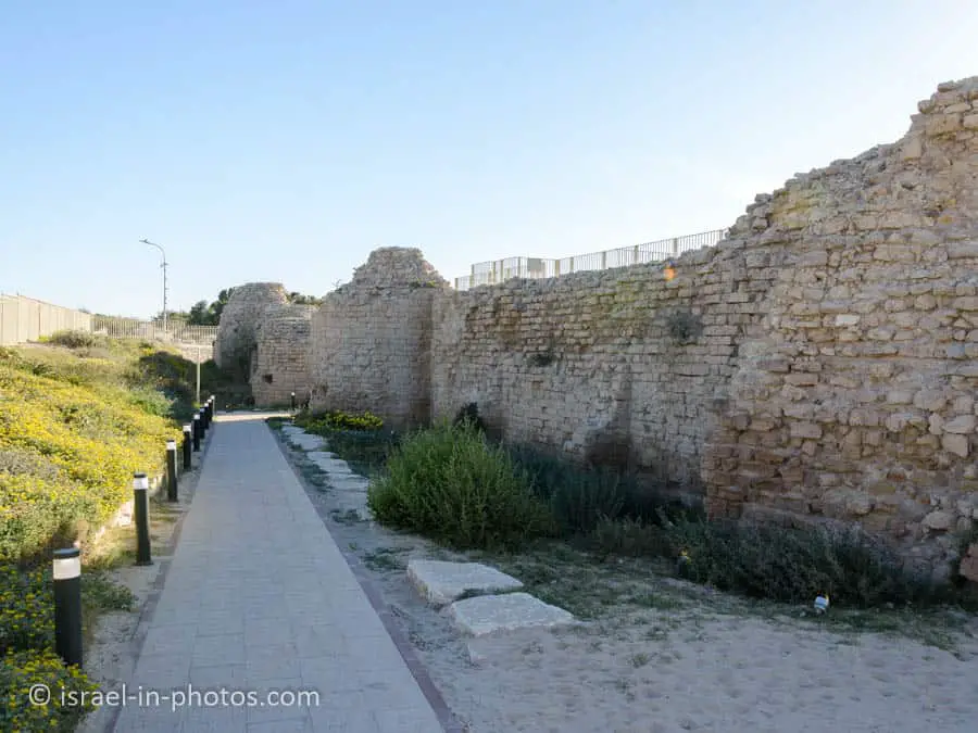 Путь к морской крепости Ашдод