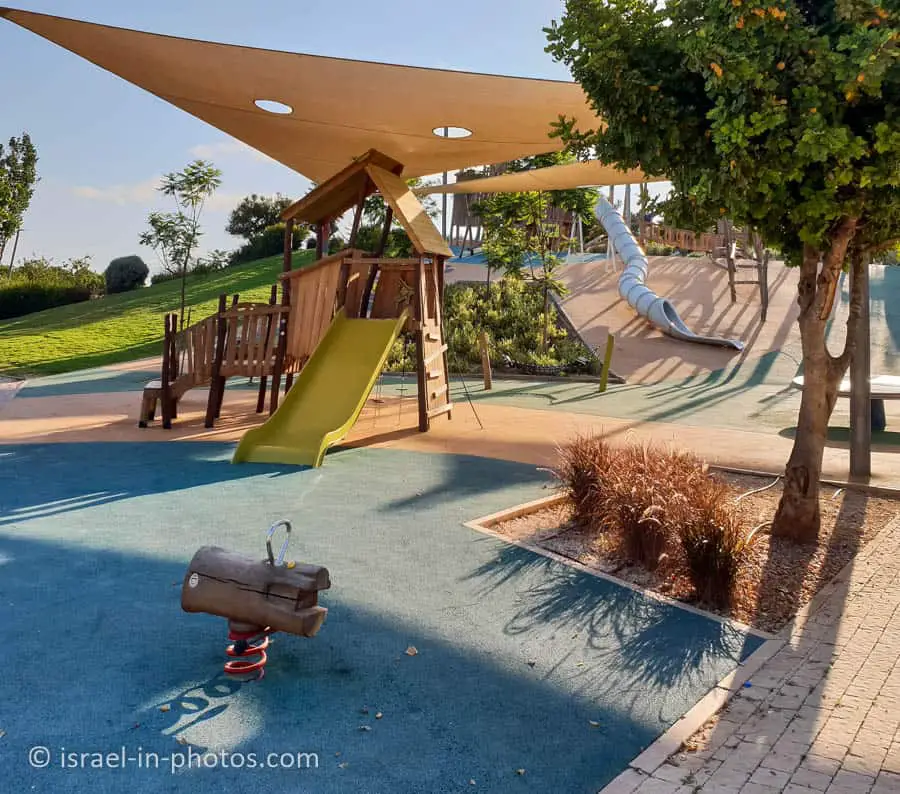 Playground at Ariel Sharon Park