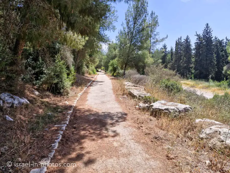 Shimshit Trail